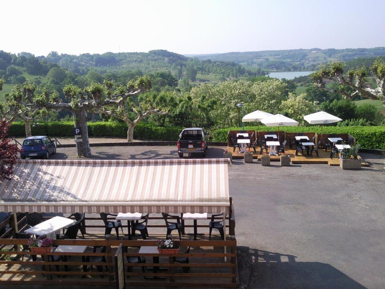 Logis L'Auberge Du Quercy Blanc Molières 외부 사진