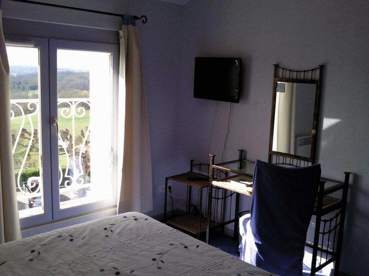 Logis L'Auberge Du Quercy Blanc Molières 외부 사진